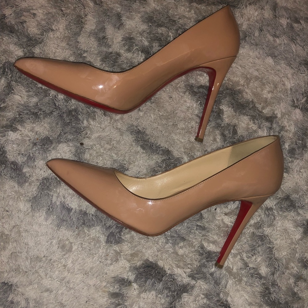 Christian Louboutin Pigalles size 41 nude patent leather - Picture 4 of 6
